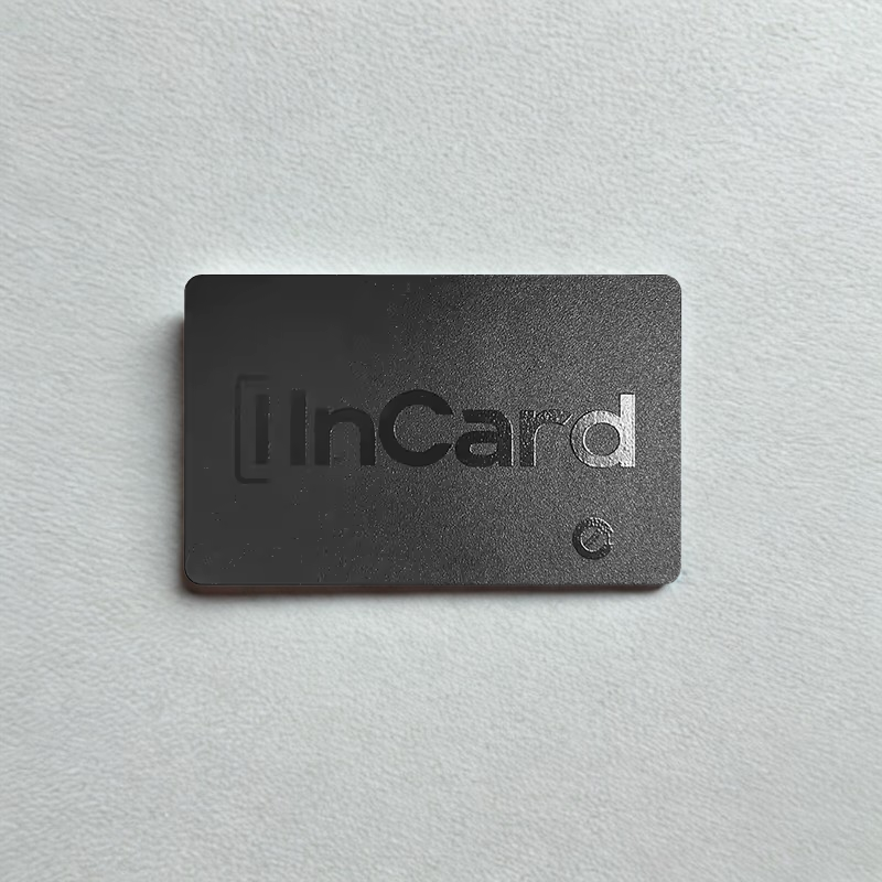 Carte de suivi pour portefeuille Carte ultra-mince avec localisation GPS, étiquette intelligente anti-perte, compatible Android et Find My, appareil Bluetooth, longue durée de batterie, traceur pour clés.